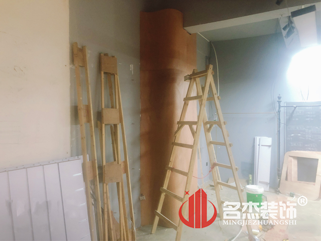 ¹ãÖÝ×°ÐÞÉè¼Æ¹«Ë¾